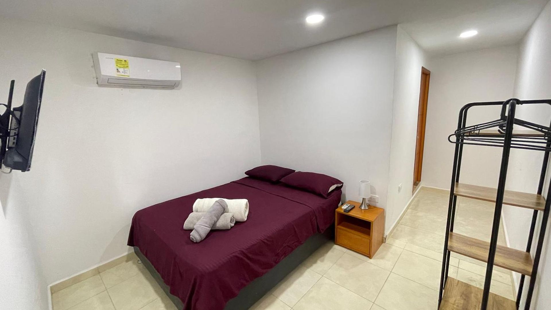 Hotel La Yarolina Sas *
