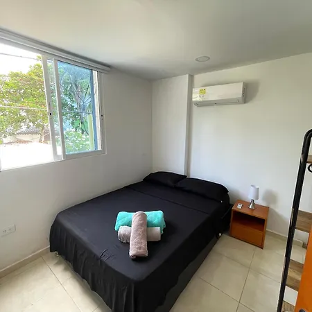 La Yarolina Sas